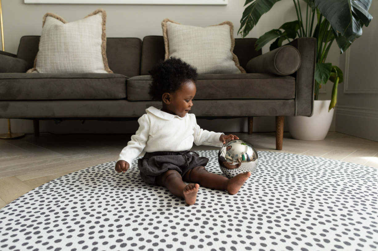 How to Choose a Baby Playmat: Safety, Size, Material + Style