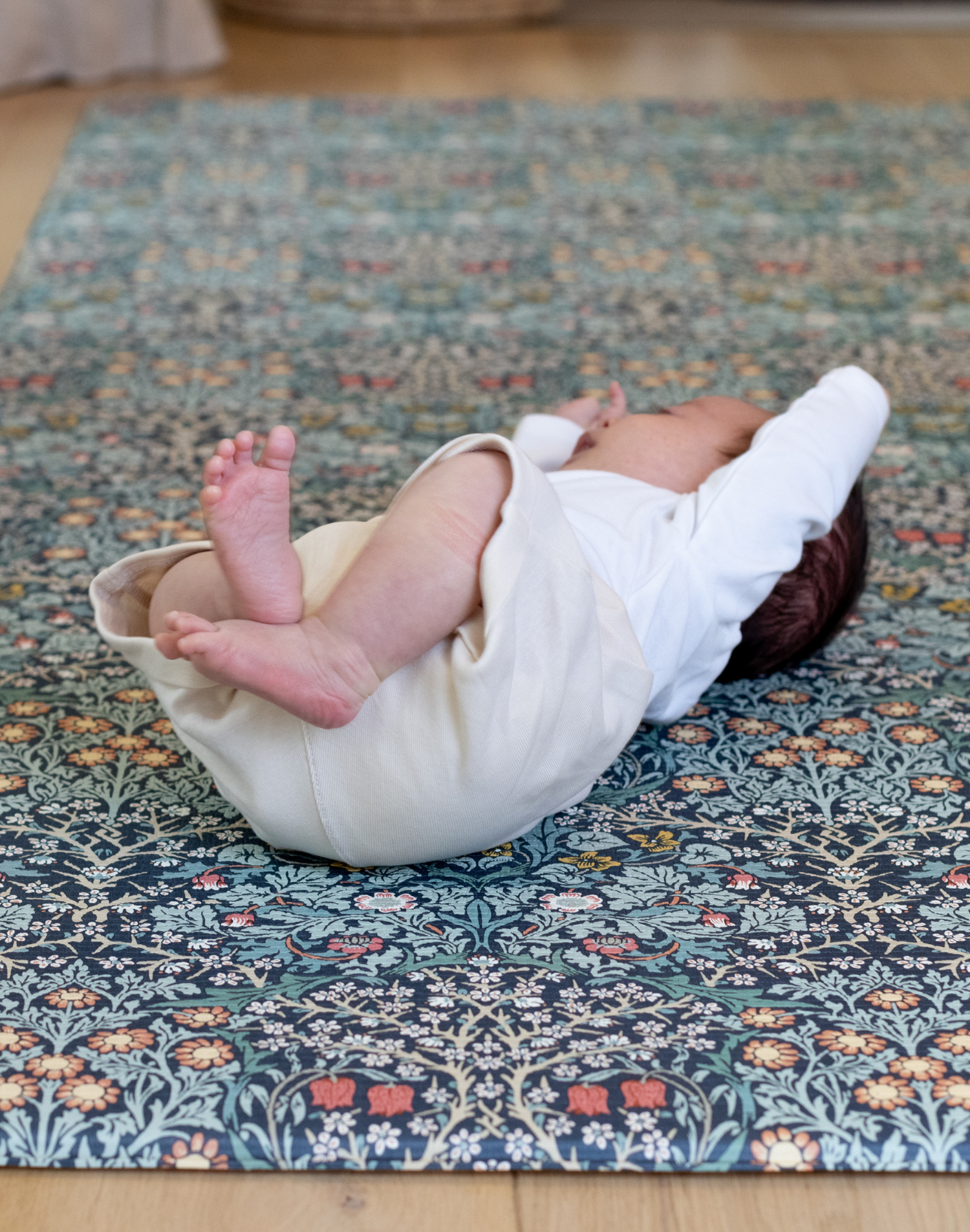 Morris Co. The Blackthorn Playmat Totter Tumble