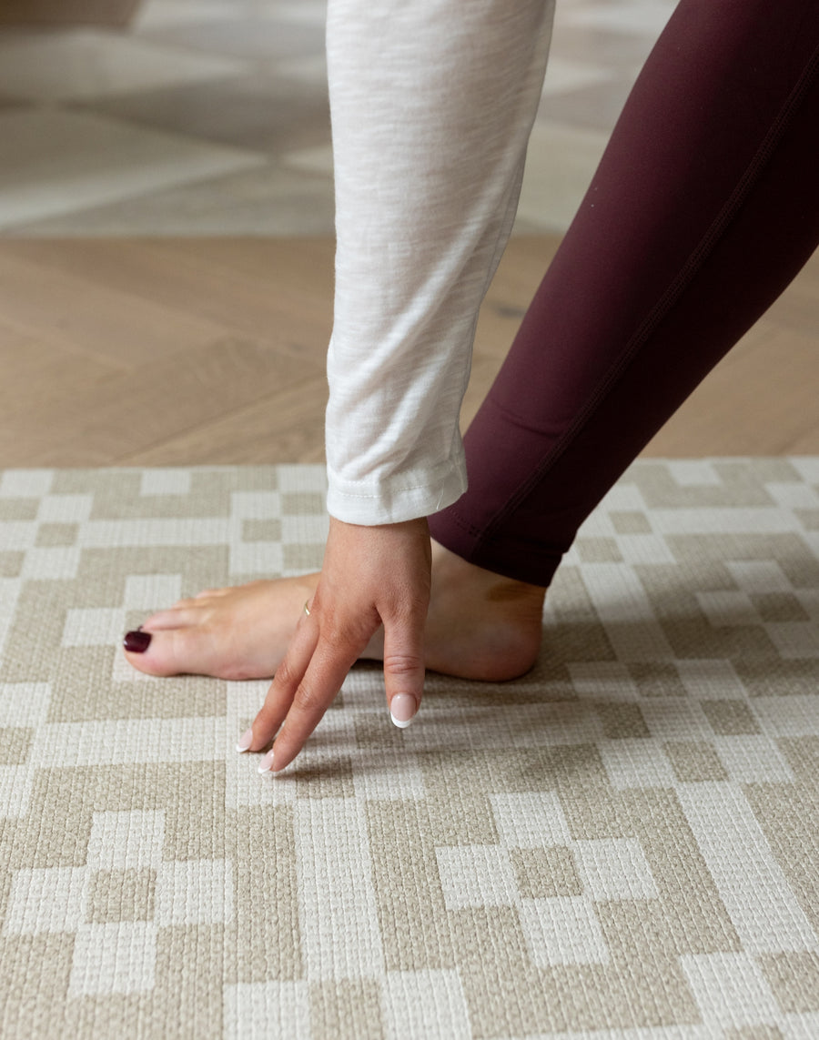The Holbein + The Pembroke XL Playmat