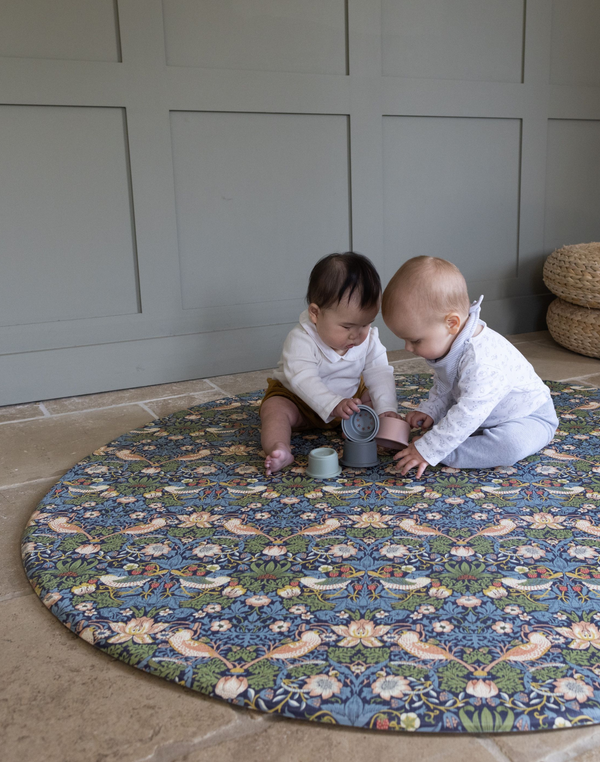 Round baby play 2024 mat